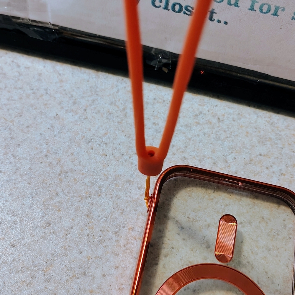 iPhone 17 Pro Magnetic Case - Picture 6 of 6